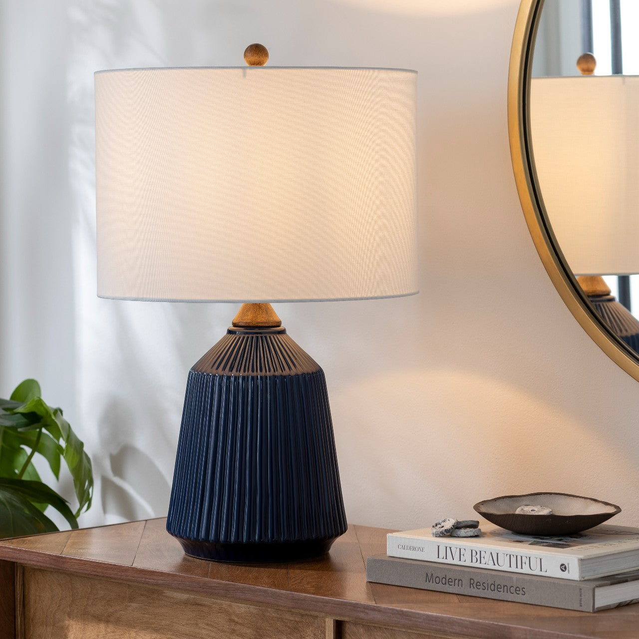 Brando Modern Table Lamp