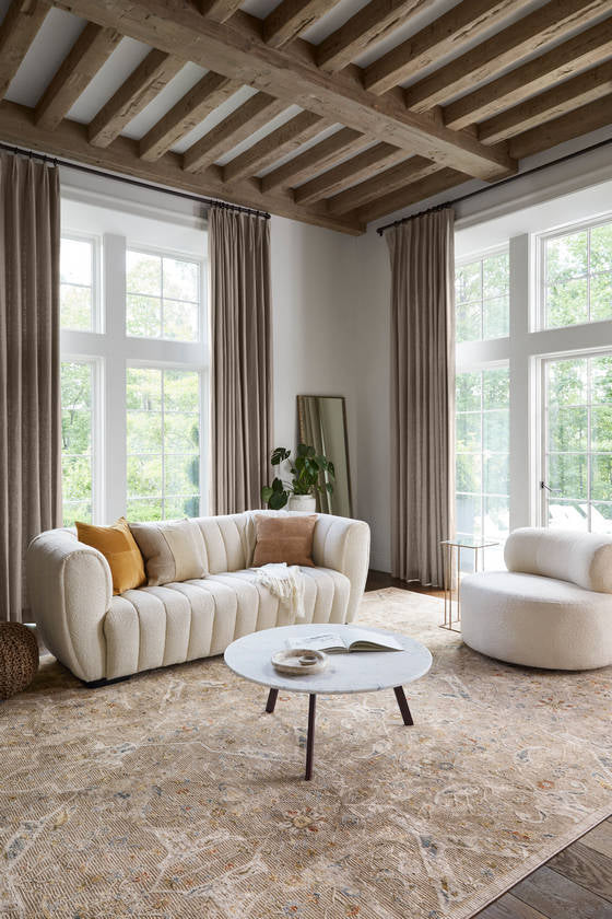 Gleisdorf White Throw