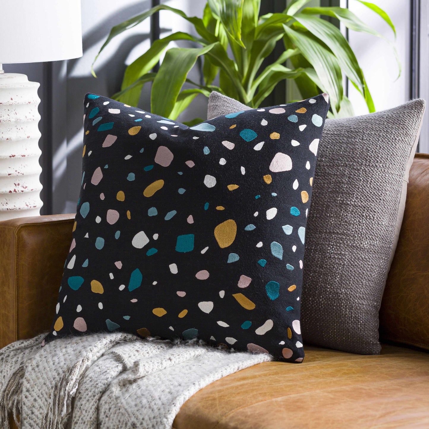 Schalchen Black Pillow Cover