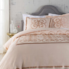 Garesnica Peach Bedding